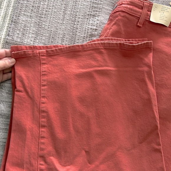 Women’s Sailor Pants - Picture 6 of 7